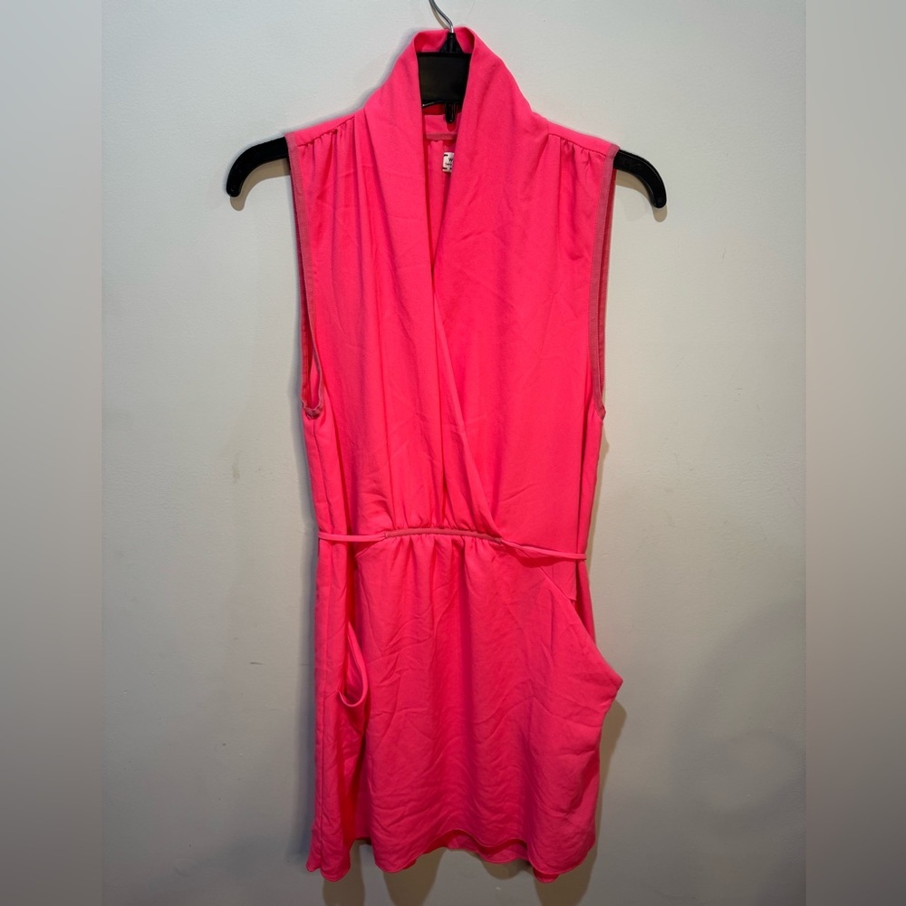Aritzia Wilfred Sabine Hot Pink Mini Tie Dress sz M‎